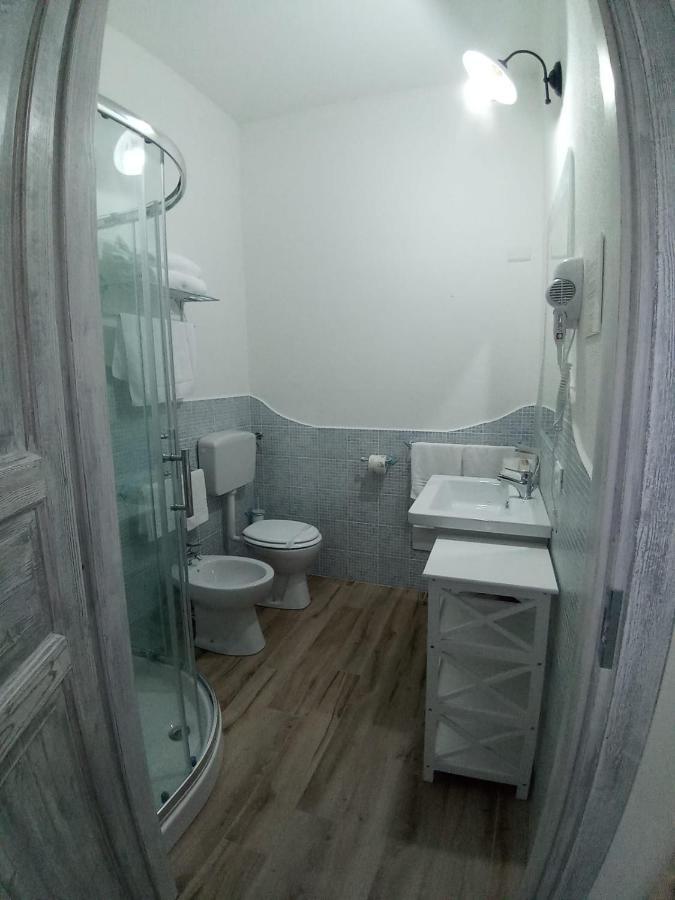 Hotel Made Позада Екстериор снимка