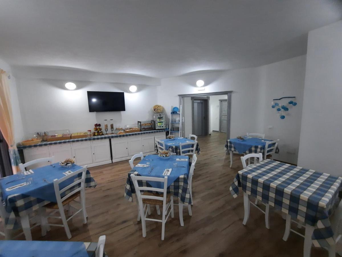 Hotel Made Позада Екстериор снимка