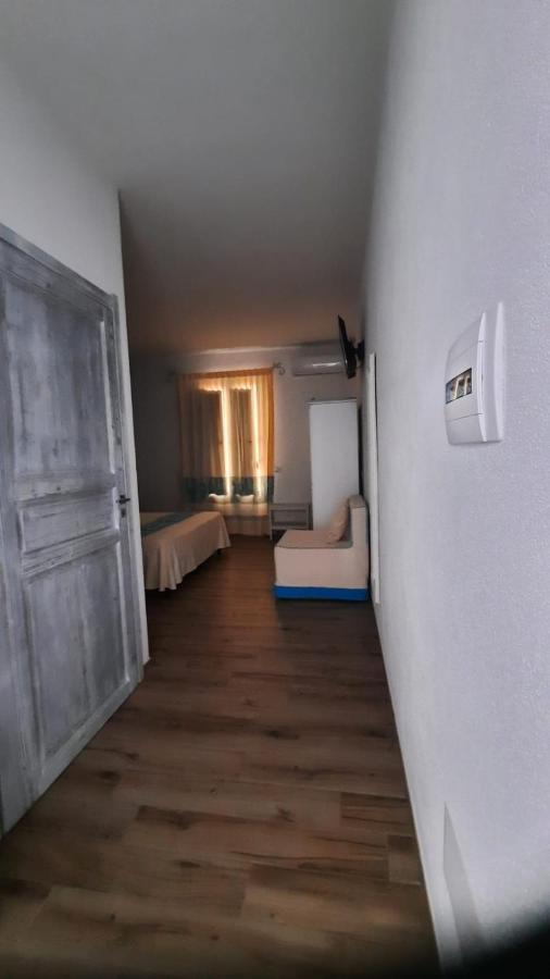 Hotel Made Позада Екстериор снимка